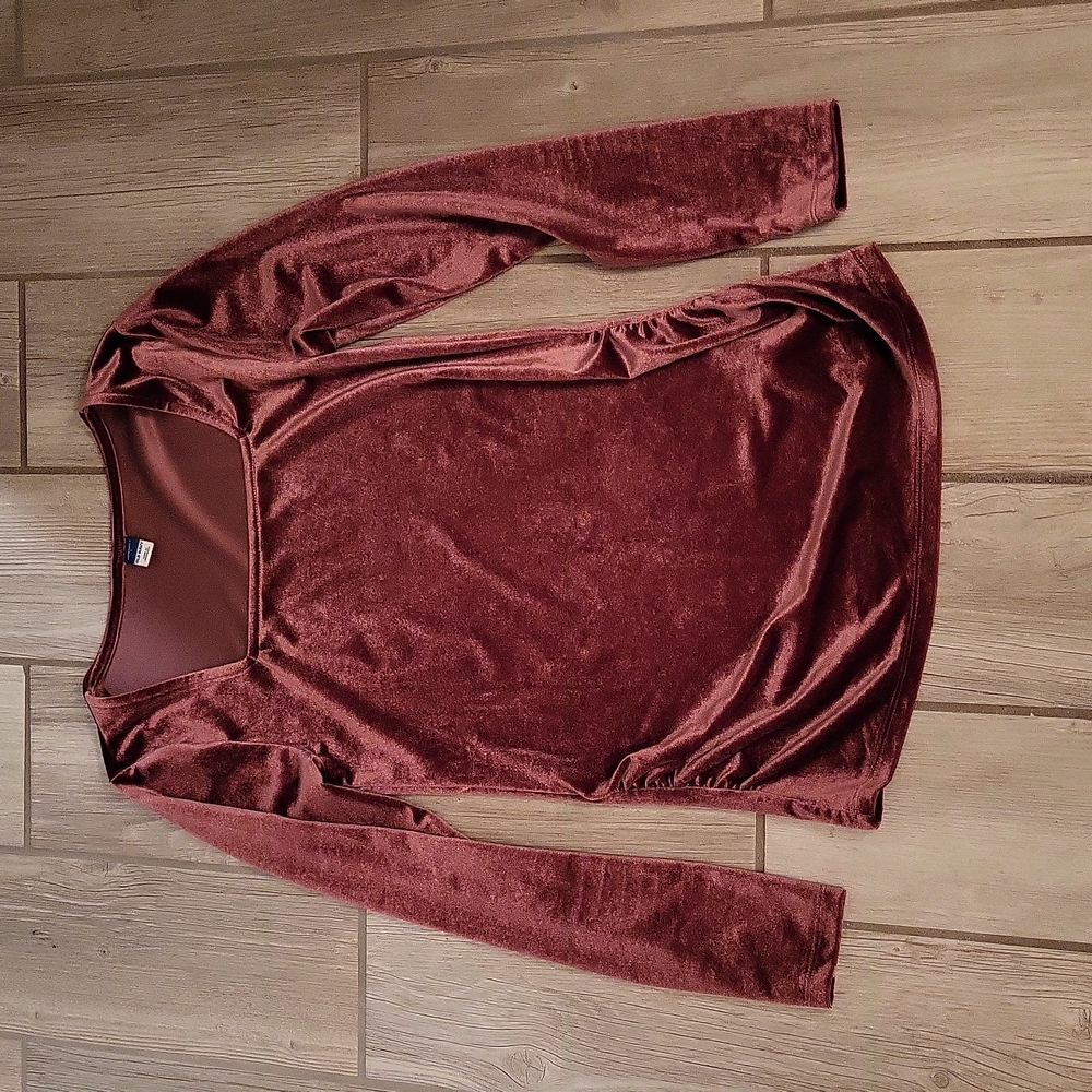 Old Navy Maternity top